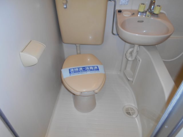 グリフィン横浜7階 トイレ