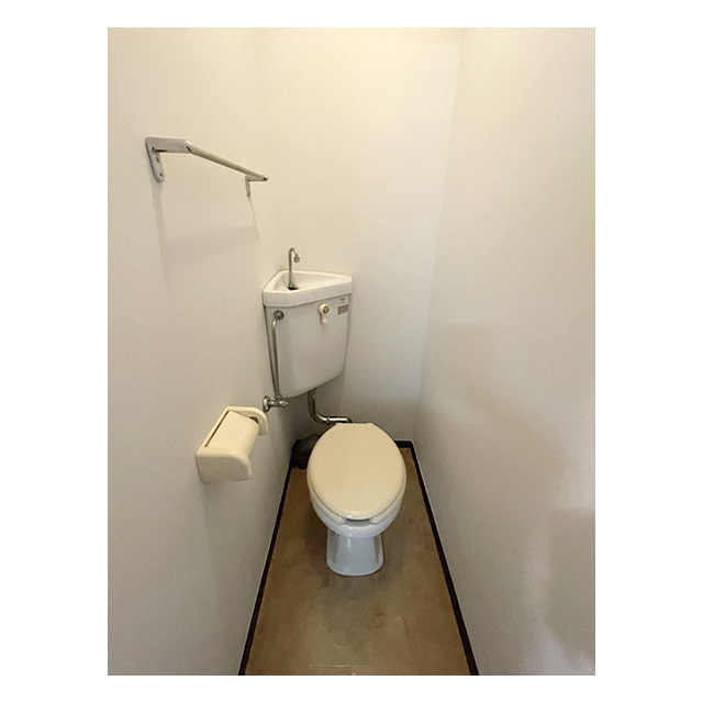 メゾンフォンテーヌＢ103号室 バストイレ別！