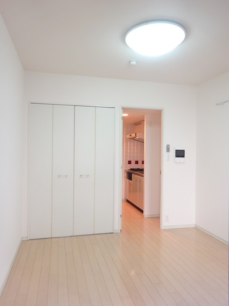 ステージグランデ田園調布アジールコート111号室 リビング