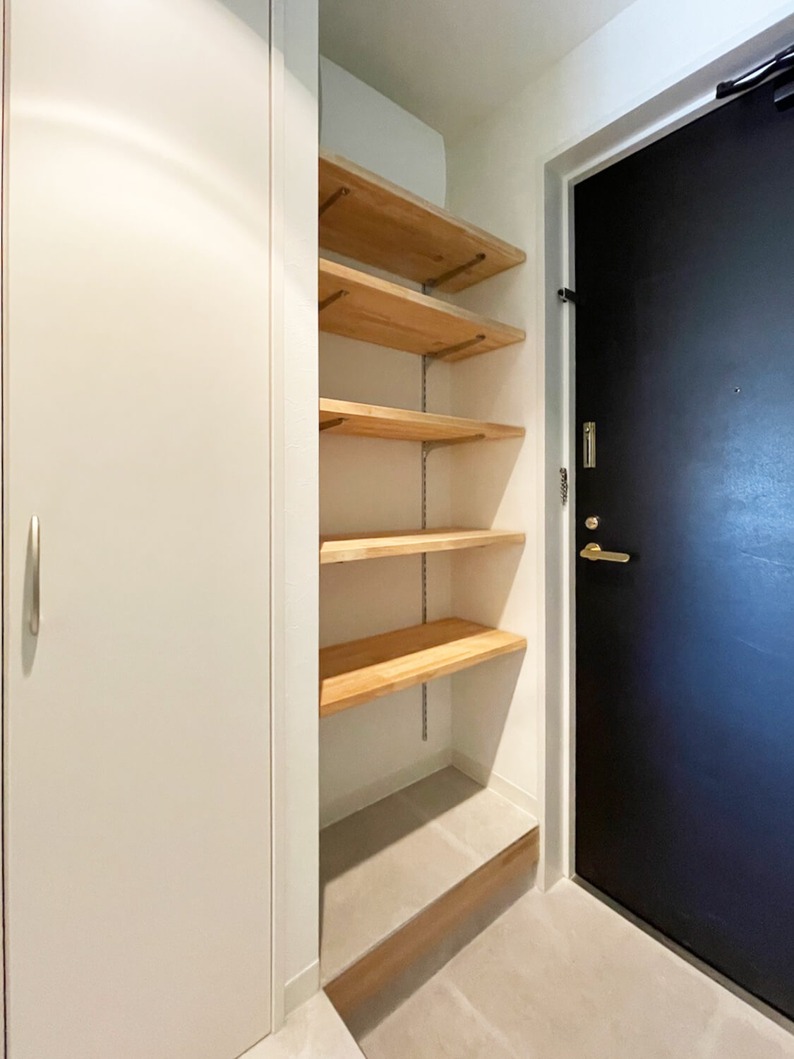 ティーズガーデン千駄ヶ谷 玄関