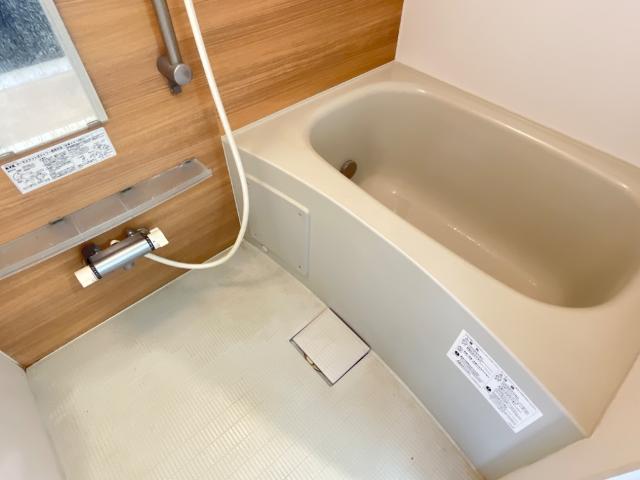 ゼアーズⅡ202号室 バス
