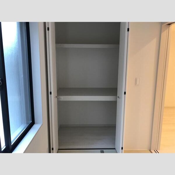 マイホームネクスト戸塚　6号棟 収納