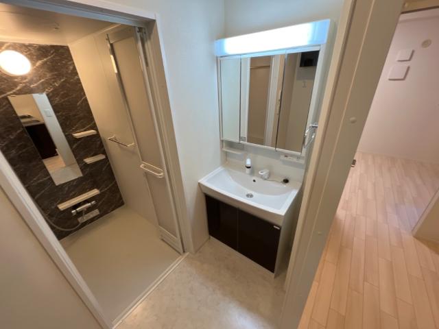 ラ・スール 洗面