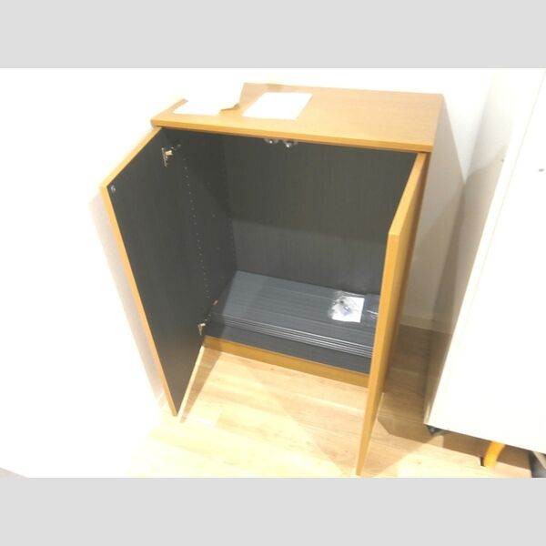 ワイズヒル シューズボックス