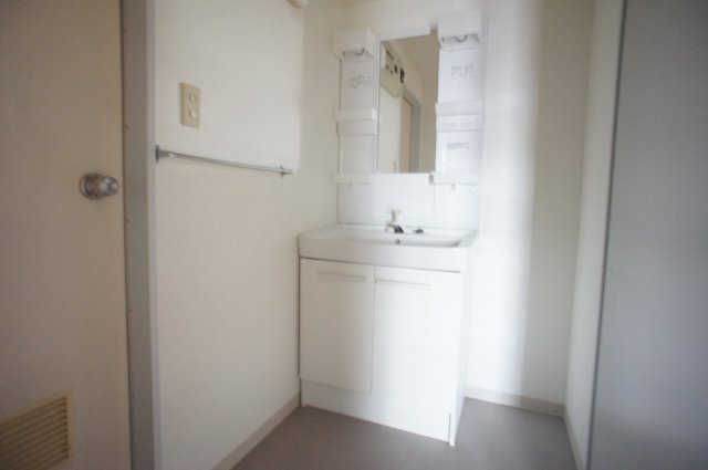 リビエール本郷0401号室 洗面