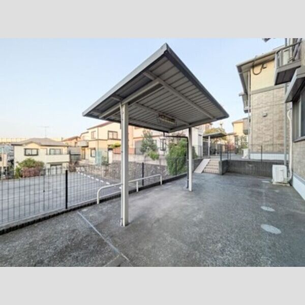 フェニックス　EFF202号室 駐輪場