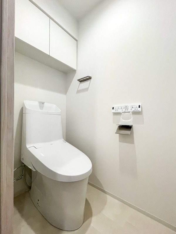 ドゥーエ王子神谷5階 トイレ