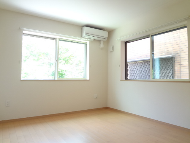 Ａｎｄｏｖｅｒ江古田0103号室 洋室