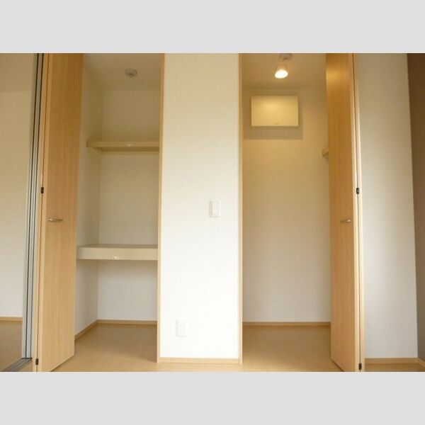 南桜101号室 収納