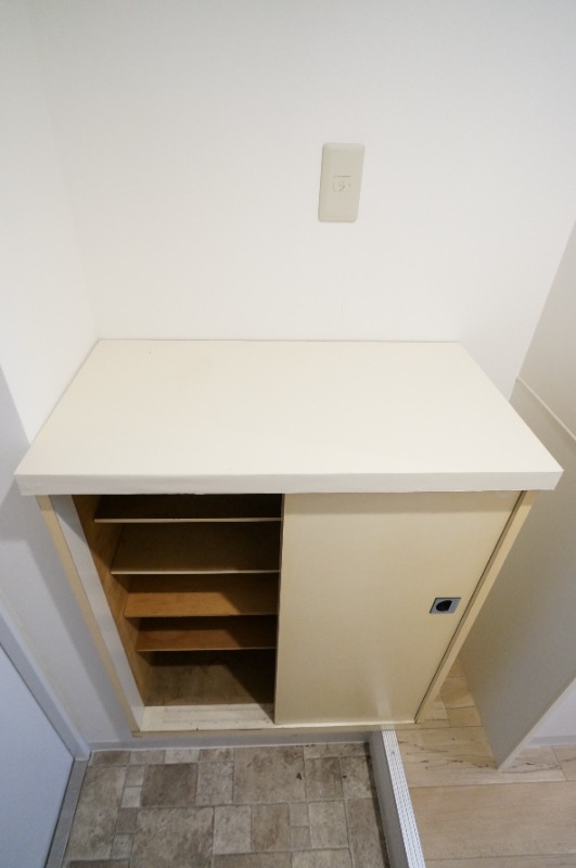 カルチェブラン恵比寿3階 玄関