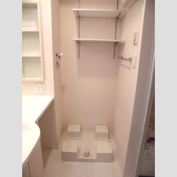 フローラハウス202号室 同建物別部屋の参考画像