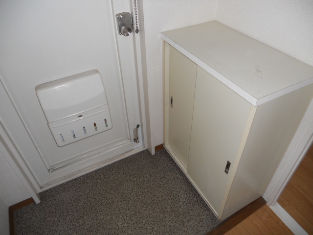 フラワーベールマンション 玄関