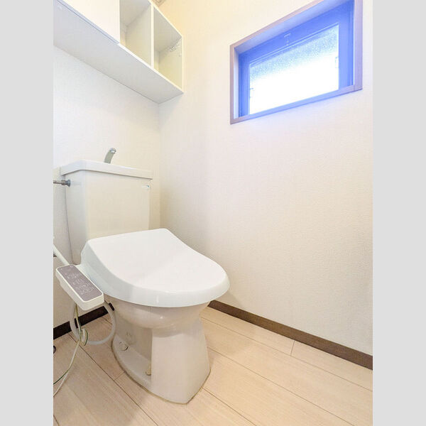 カロンアイリス201号室 温水洗浄暖房便座