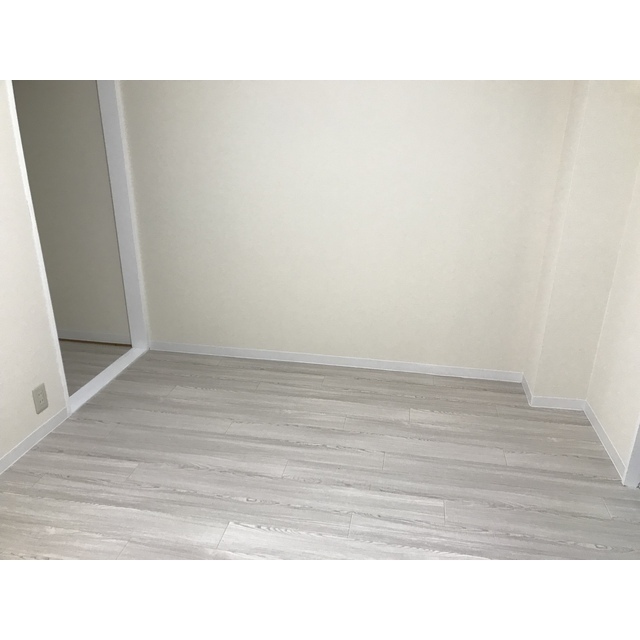 リエス伊勢原107号室 リビング