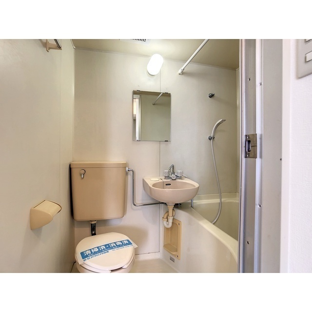 シティハイツ新大塚 内観