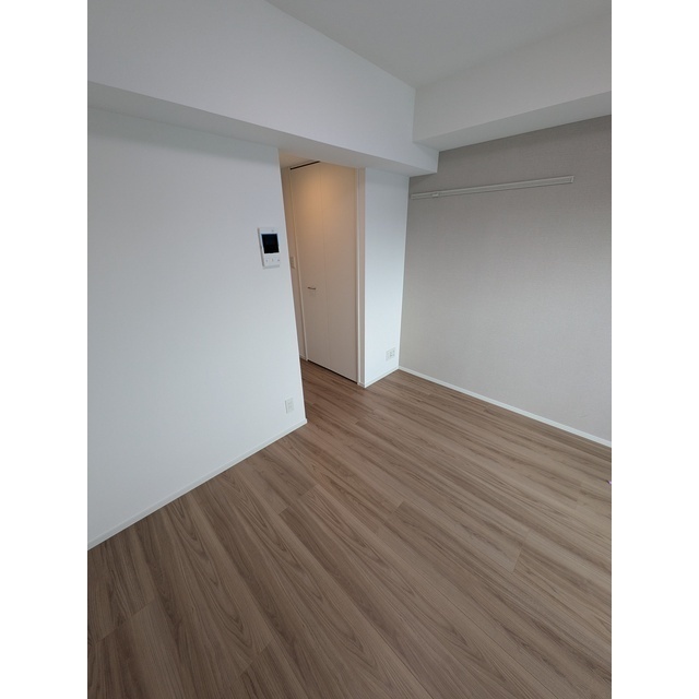 プレール・ドゥーク横濱子安403号室 ※各階で色合いが異なります