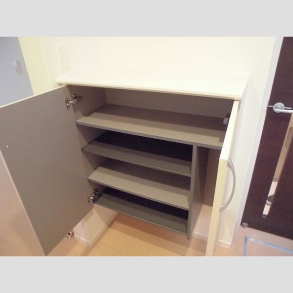 オット・ラルゴ シューズボックス