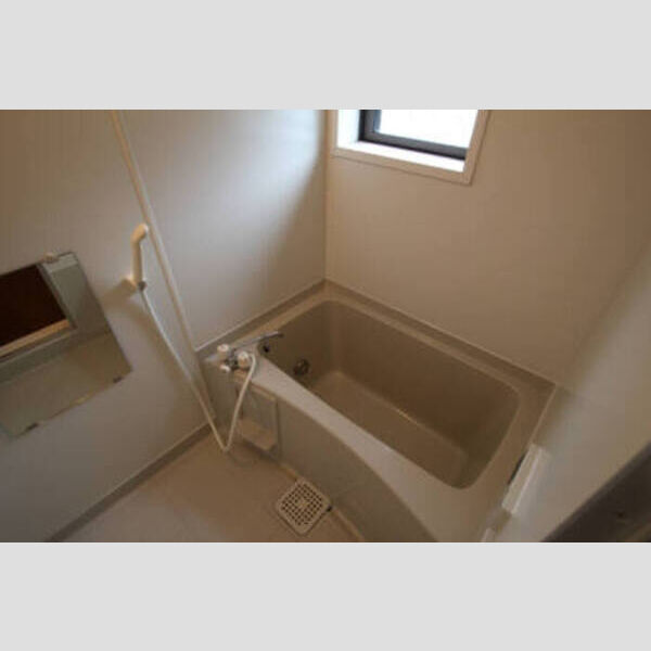 ファミール シバタⅡ 102 浴室