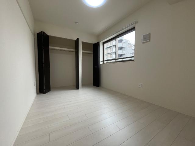 ディアパレス宮の前403号室 室内