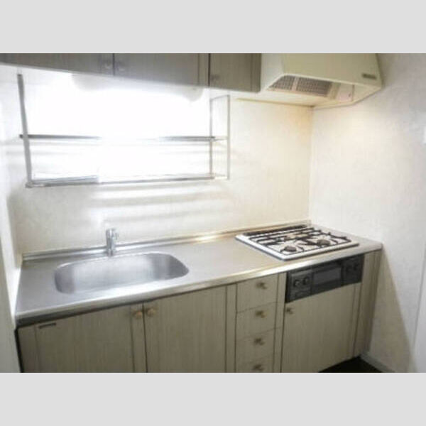 ヴァンベール富士美101号室 システムキッチン3口コンロ・グリル付!!