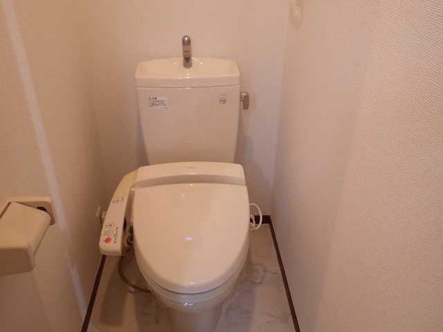 アーバンコート沙羅 トイレ