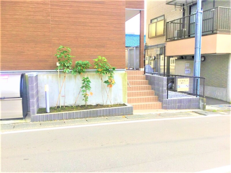 リブリ・ラポルト 二俣川2階 エントランス