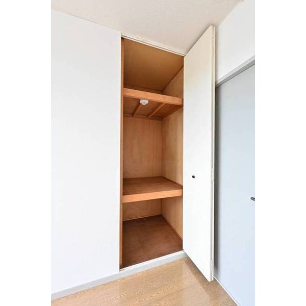 アイレッツM0103号室 収納
