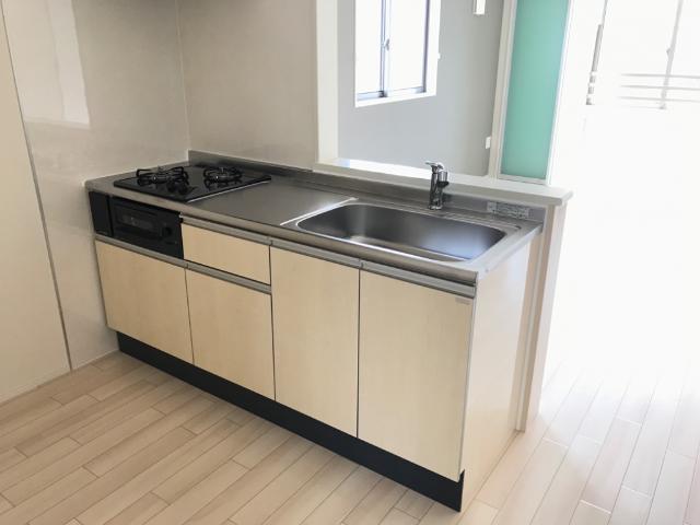 ルナ　クレセンテⅡ～Luna CrescenteⅡ～203号室 キッチン
