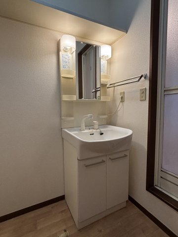 アンゼリーク 洗面