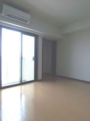 グラントゥルース王子404号室 リビング