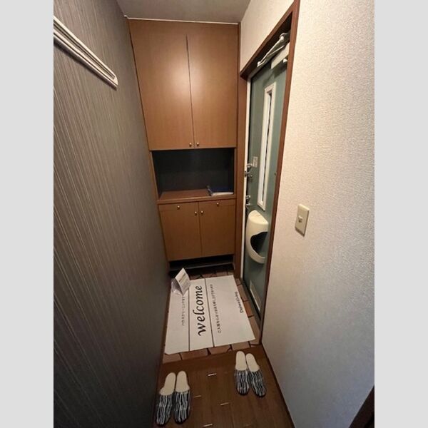 リヴェール上柴 玄関