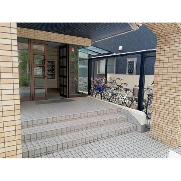 メゾン7カトー エントランス