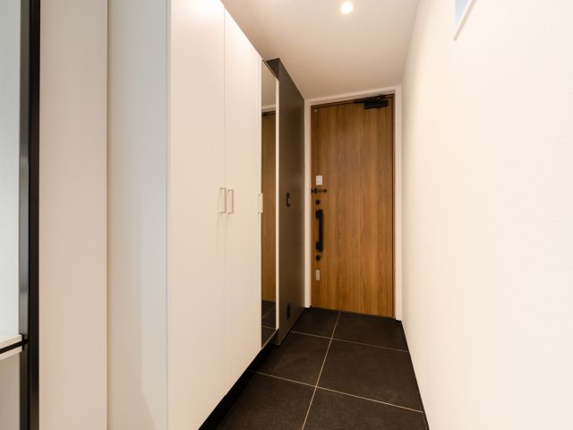 デコール代官山2F号室 玄関