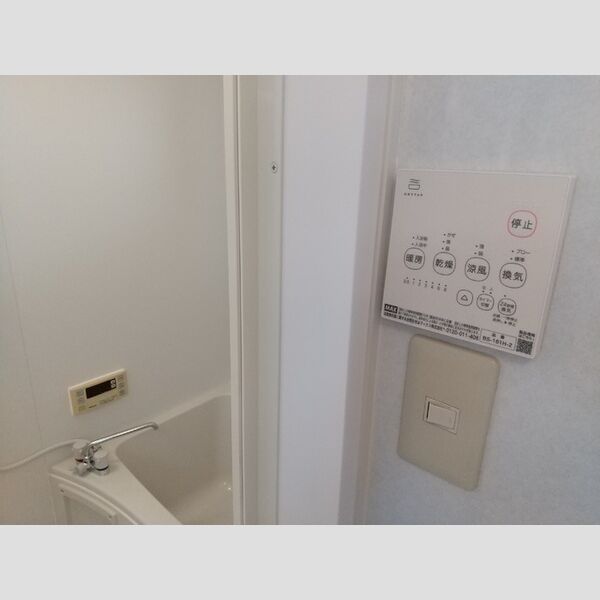エクセルEFE201号室 おいだき給湯・浴室乾燥