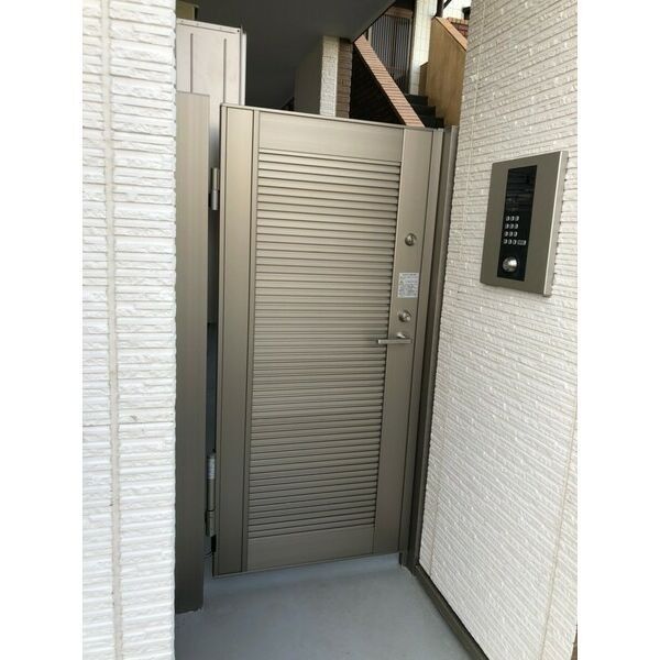 Ambitionみずほ台 エントランス