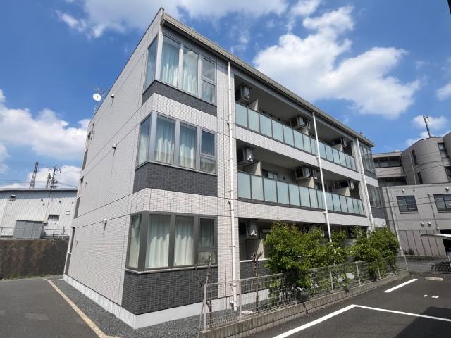 MALIBU 外観写真（昼）