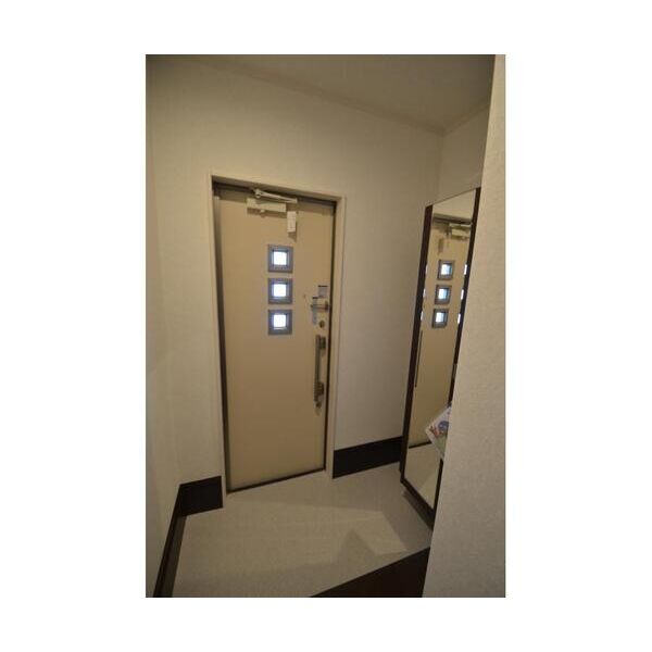 クレールメゾン 玄関