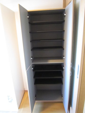 ライフ湘南 収納