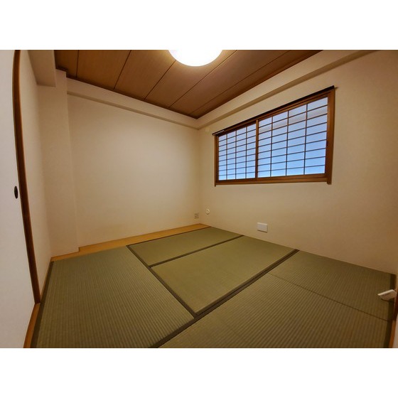 グレース目白302号室 和室