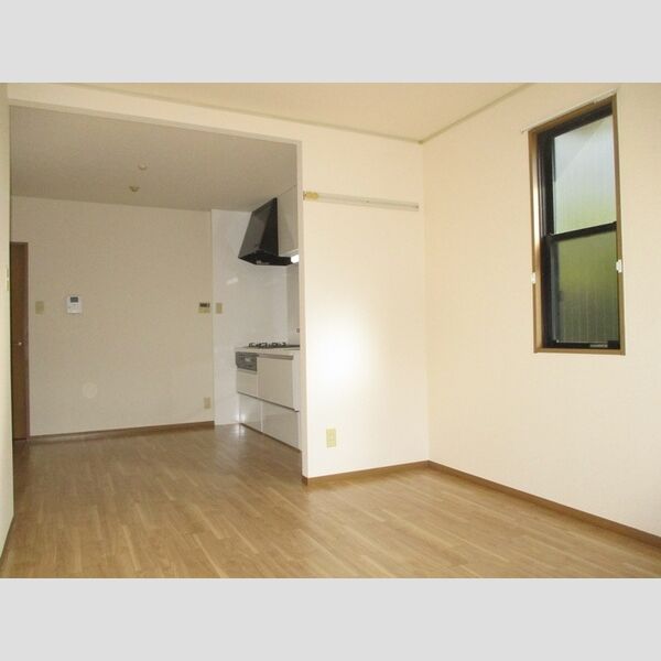 メゾンフォレスト　B リビング