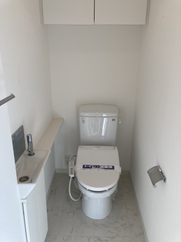 プライムアーバン神楽坂1004号室 トイレ