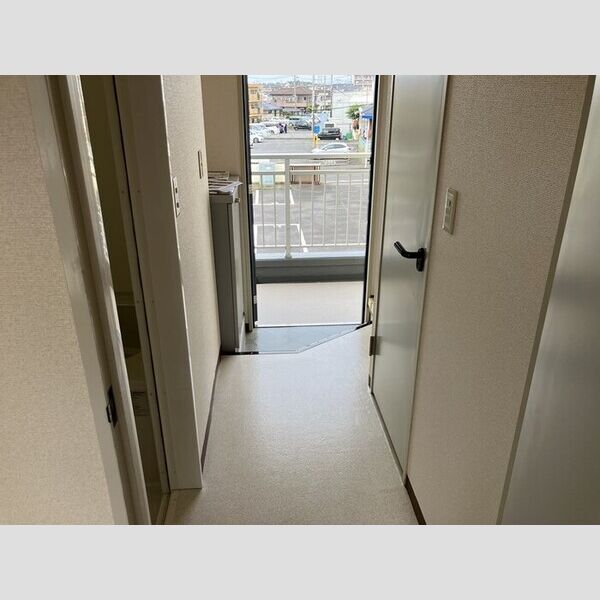 ハイムカメリア216号室 玄関