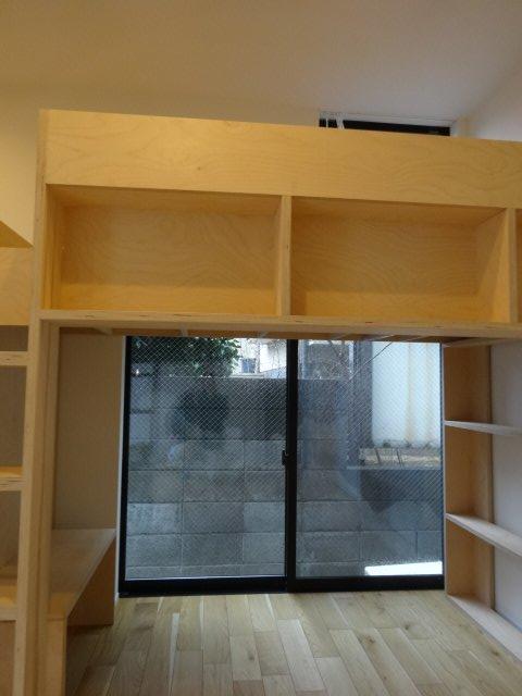 東高円寺アパートメント1階 玄関