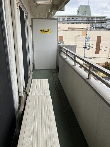 ニックハイム鶴見第二 バルコニー　※2026年3月撮影の写真