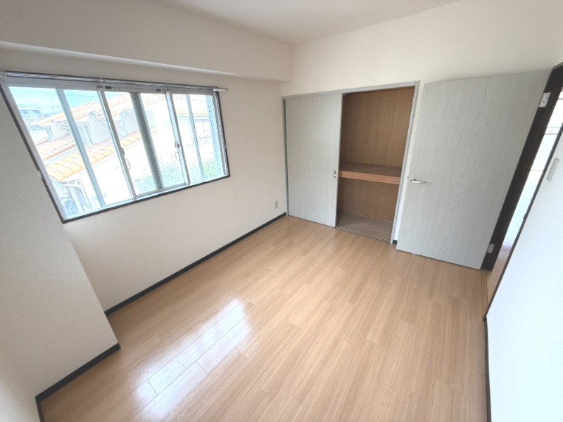 パレ岸町3階 ※別部屋参照