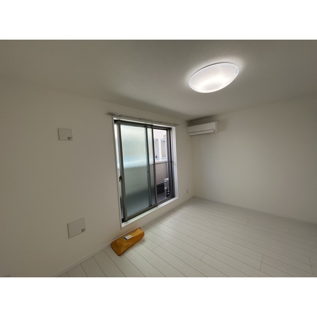 MQuarto柏Ⅱ201号室 リビング