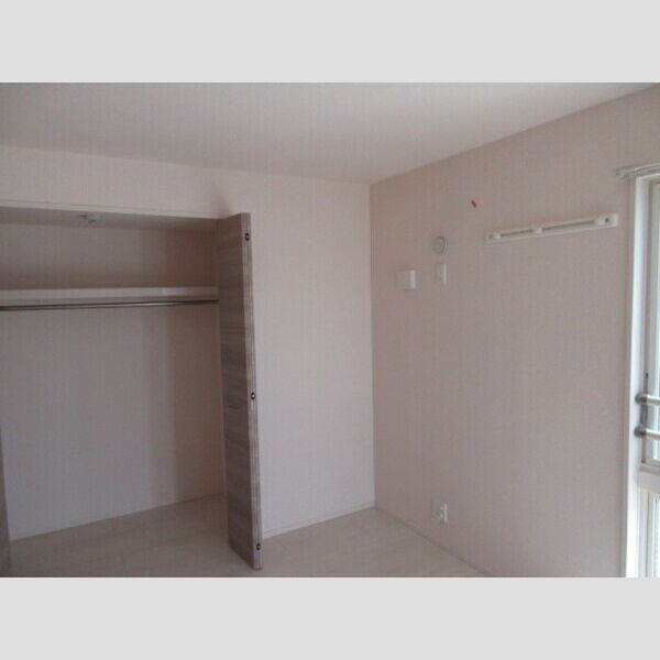 エイジス湘南 洋室6.1帖