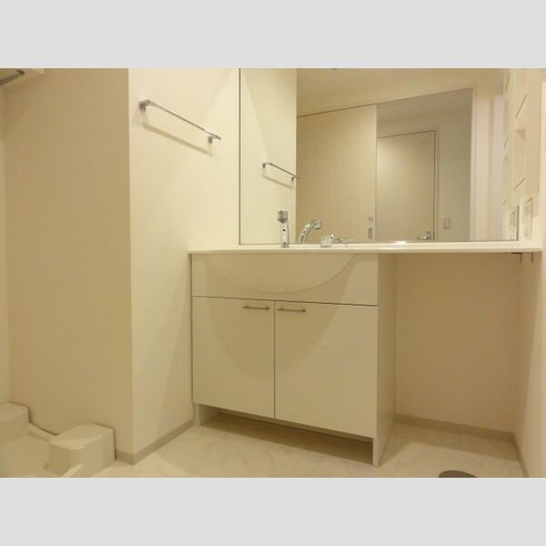 FINE FLATS S103号室 洗面室