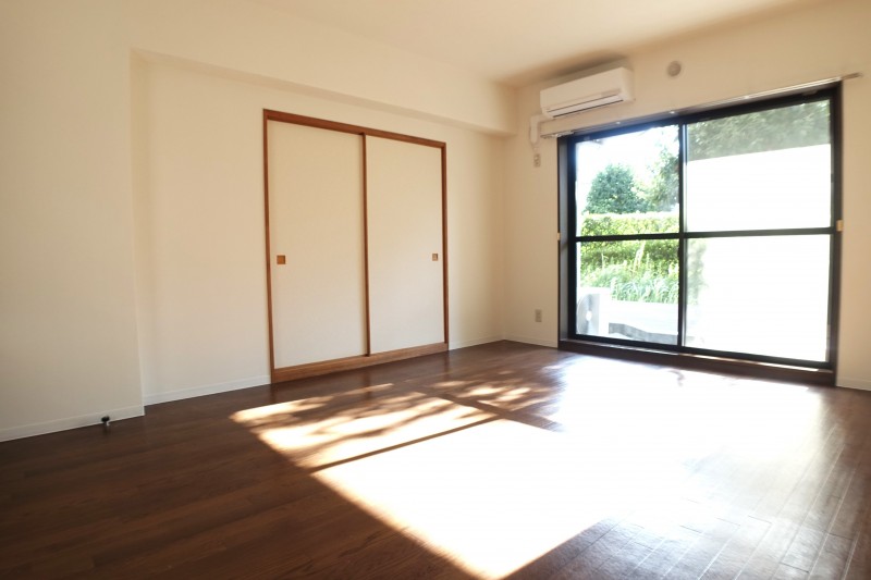 T’s garden横浜反町 リビング