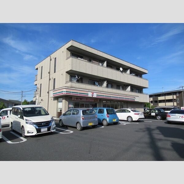 ボヌール成田102号室 セブンイレブン成田御所の内店　125m
